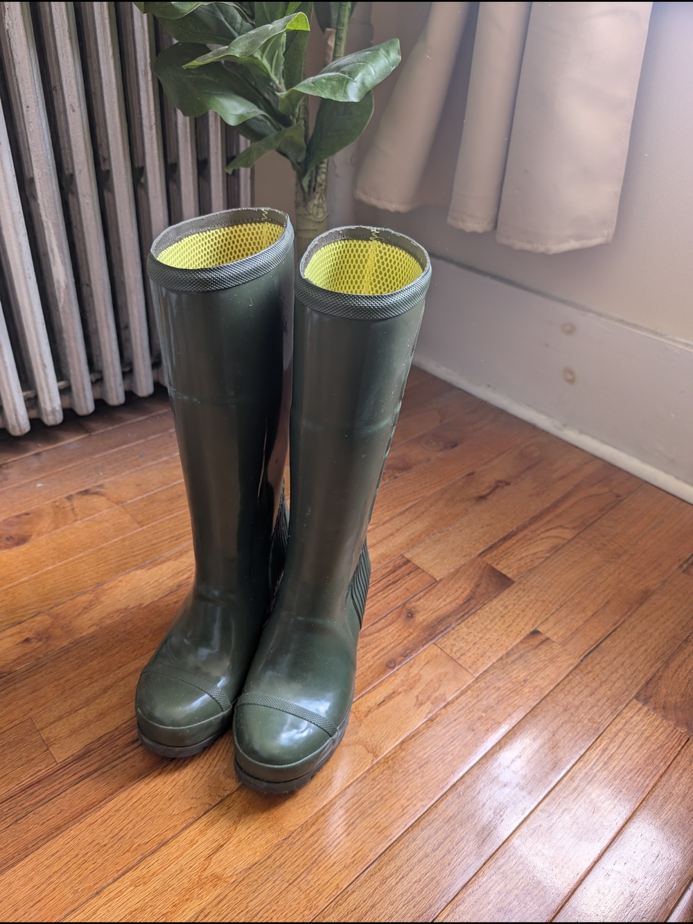 Sorel Green Tall Rain Boots with Yellow Lining